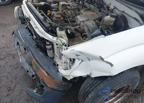 2003 Toyota Tacoma z USA, uszkodzony, nr VIN 5TENL42N13Z304424